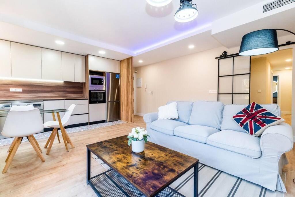 Modern Apartment Close To The City Center And Alhambra Granada Kültér fotó