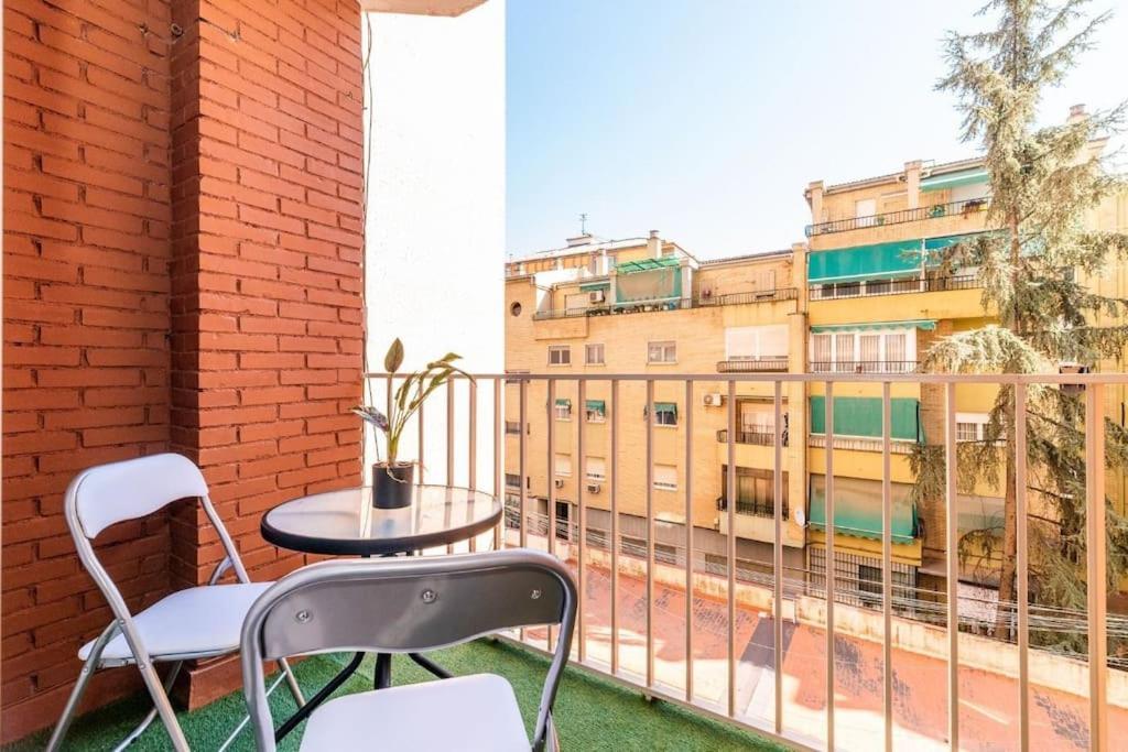 Modern Apartment Close To The City Center And Alhambra Granada Kültér fotó